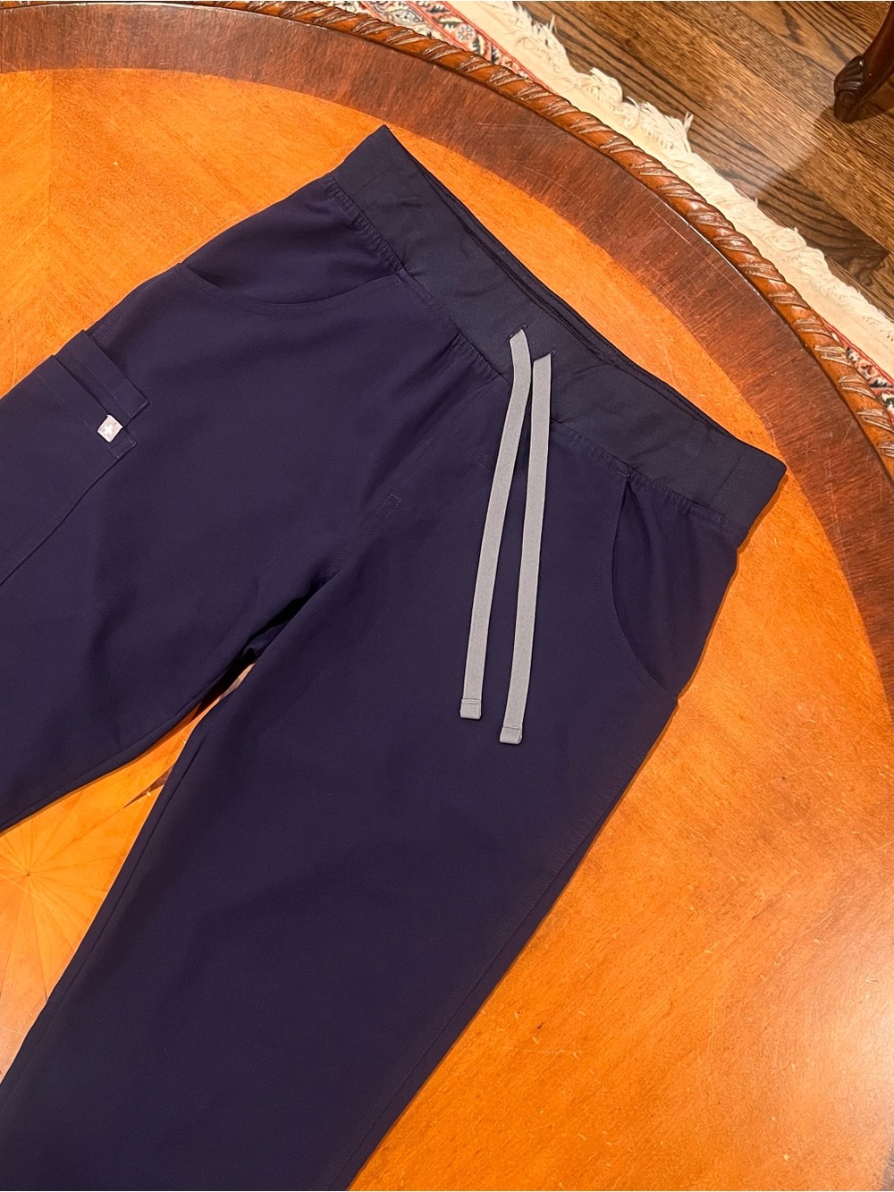 FIGS Women’s Kade Straight-Leg Scrub Pant Navy Blue ST Small Tall - Picture 6 of 16